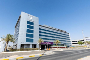 Отель Premier Inn Abu Dhabi International Airport  Абу-Даби